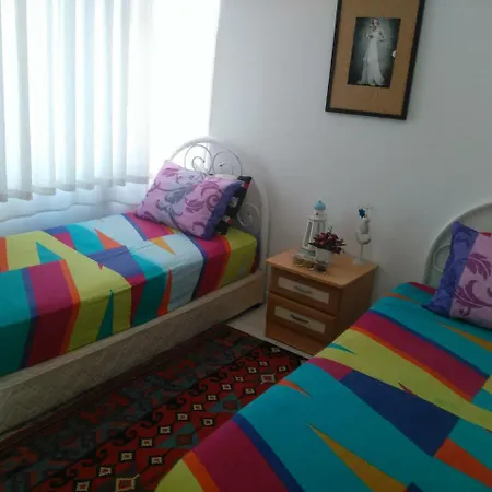 Homestay Сдаю Комнаты У Моря - Rooms By The Sea Antalya